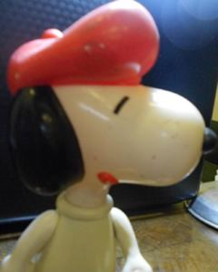 SNOOPY 3 PARÇAYA BÖLÜNEN PLASTİK KÖPEK OYUNCAK 