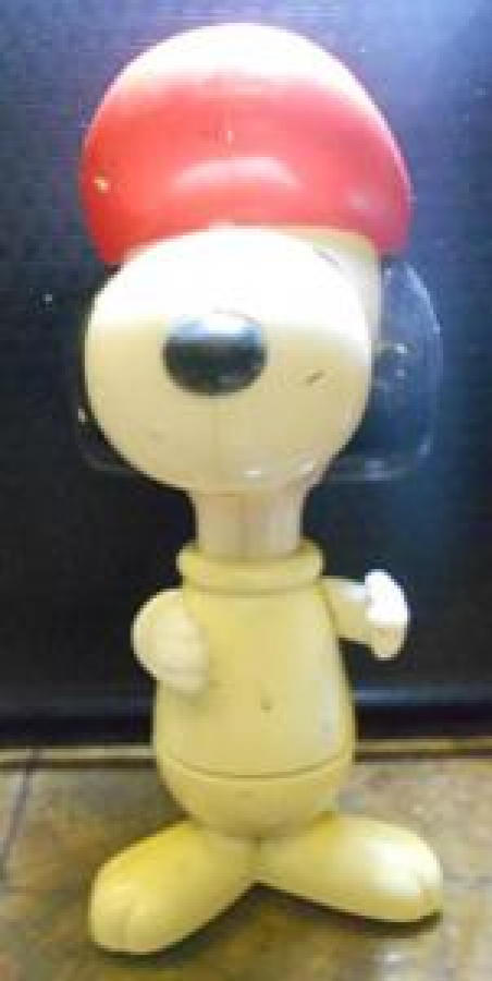 SNOOPY 3 PARÇAYA BÖLÜNEN PLASTİK OYUNCAK KÖPEK 