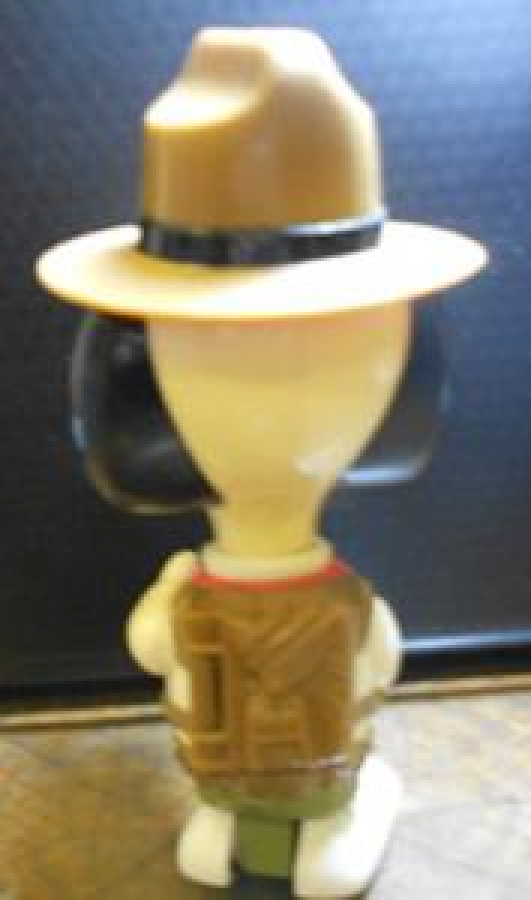 SNOOPY 3 PARÇAYA BÖLÜNEN PLASTİK OYUNCAK KÖPEK 