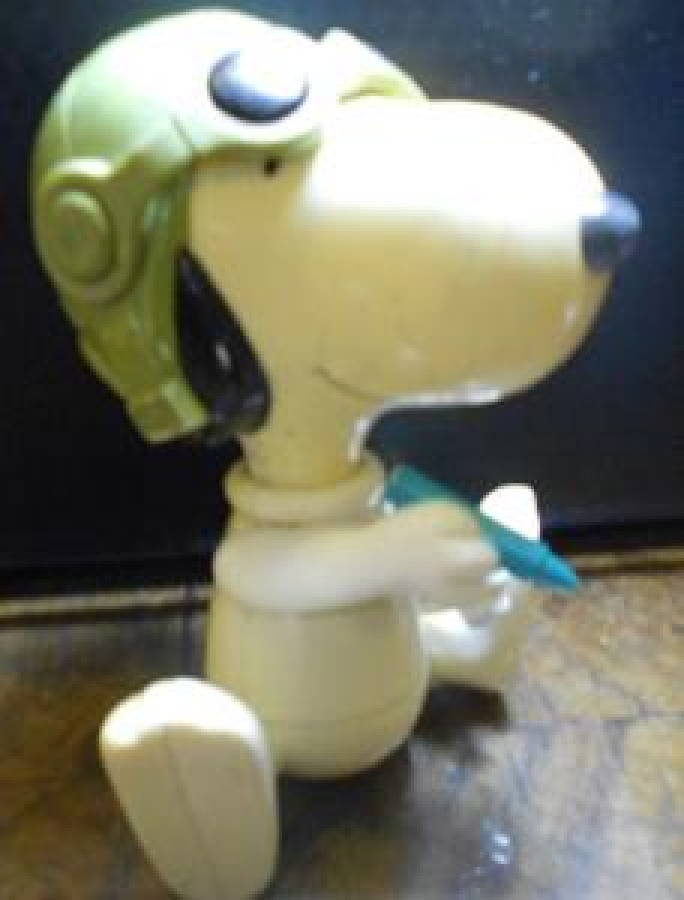 SNOOPY OYUNCAK FİGUR 3 PARÇA DEŞEN BÖLMELİ 