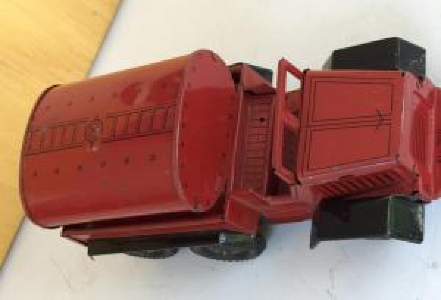 TENEKE ALMAN MALITEMİZLİK KANAL İŞ KAMYONU TANKI ÇIKAN 