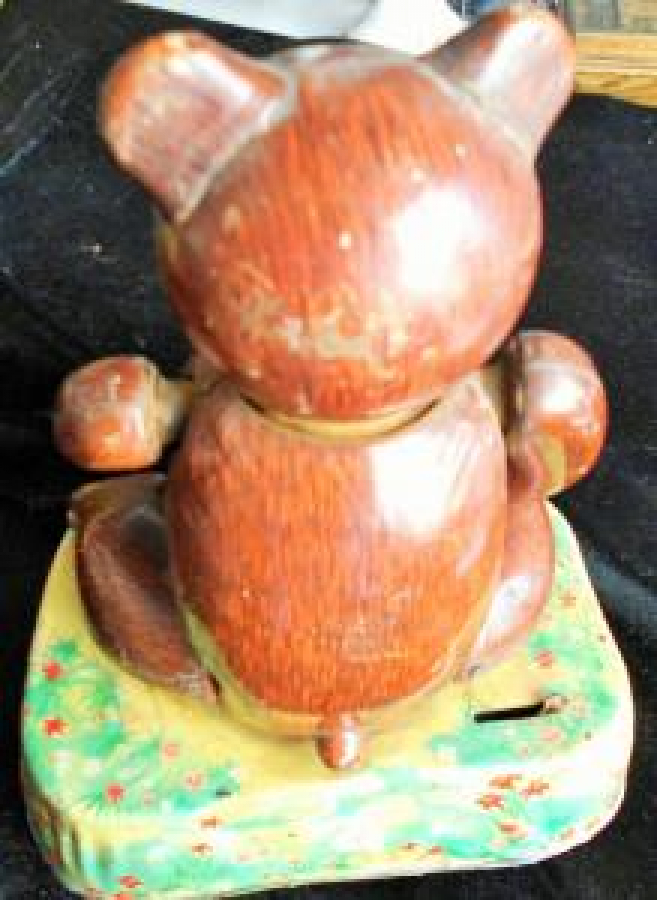 TRAMPET ÇALAN TENEKE OYUNCAK AYI ÜRÜN PİLLE ÇALIŞIR 1960 