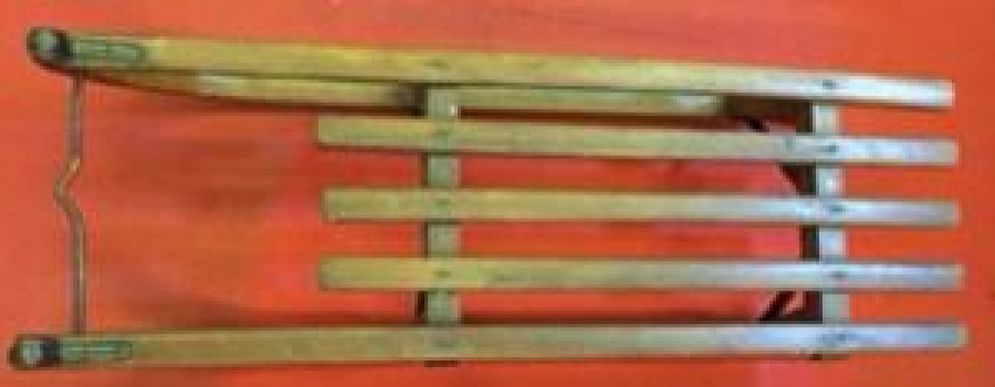 MASİF AHŞAP KARDA KAYILAN ÇOCUK İÇİN KIZAK 1950 MODEL 