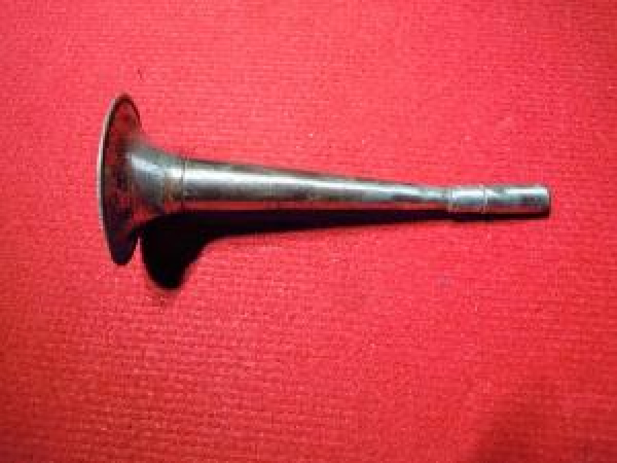 METAL DAT DAT KORNA DÜDÜK BORUSU LASTİK SIKMA KISMI YOK 