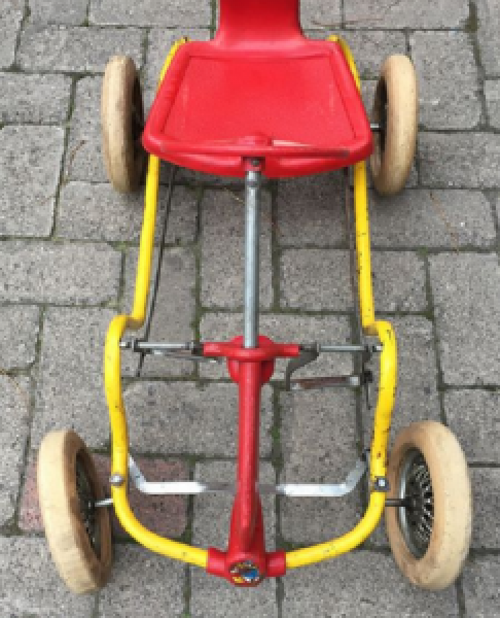 PEDALLI 4 TEKER DİREKSİYONLU BİSİKLET İTALYAN MALI 1960 MODEL PEDAL CAR 