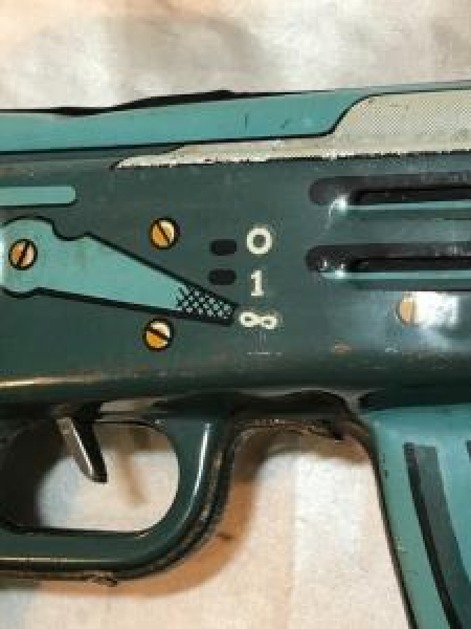 SSCB RUS GUN ELZEİT MUVEK TENEKE OYUNCAK TÜFEK 1960 