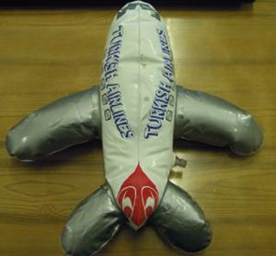TURKISH AIRLINES NAYLON ŞİŞİRME OYUNCAK UÇAK