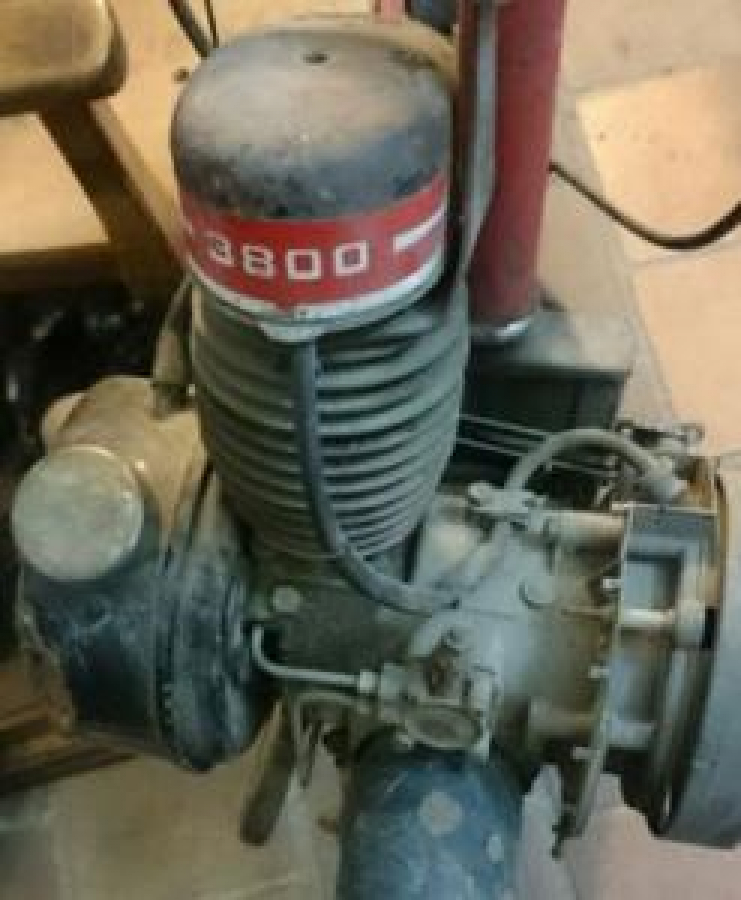 VELOSOLEX MOTORSİKLET 1960 MODEL FRANSIZ MALI MOTOR HACMİ 49 CC 