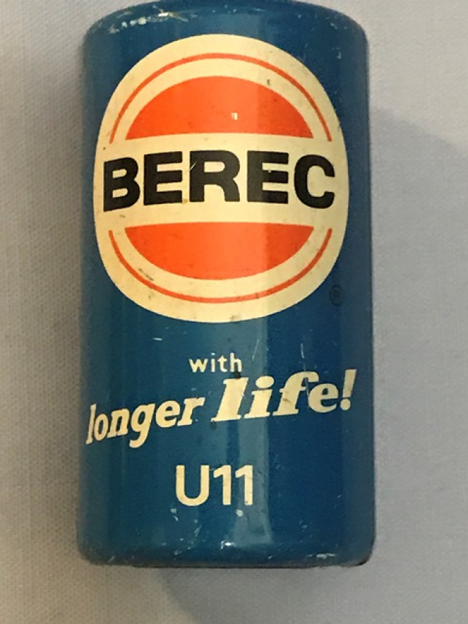 3 ADET ORTA BOY FARKLI MARKALAR BEREC PİLMA KİVİ CİNKO KURŞUN KÖMÜR PİLLER