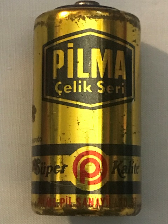 3 ADET ORTA BOY FARKLI MARKALAR BEREC PİLMA KİVİ CİNKO KURŞUN KÖMÜR PİLLER