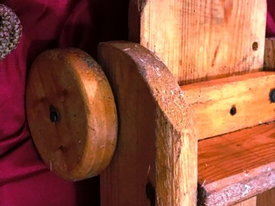 AHŞAP EYUP OYUNCAK İP CEKMELİ ARABA TAMAMI GECME İŞCİLİKLİ BOY 38 CM