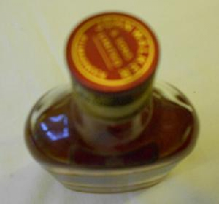 JOHNNİE WALKER WISKI KOLEKSİYON UFAK MİYATÜR ŞİŞE JOHN WALKER