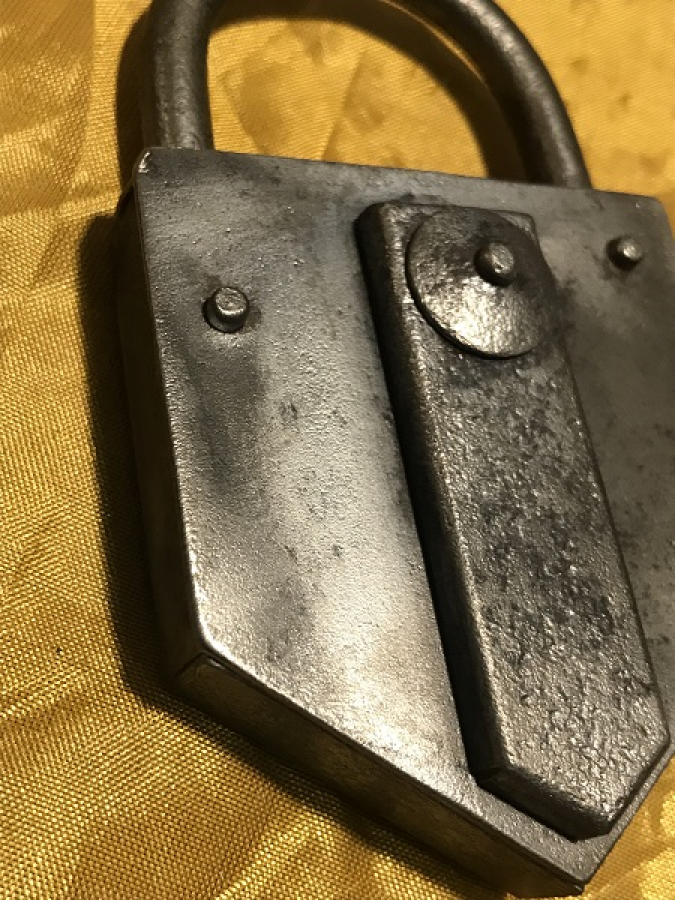 1920 METAL ASMA KİLİT POLANYA ÜRETİMİ SICAK DÖGME DEMİR PERCİNLİ EL YAPIMI