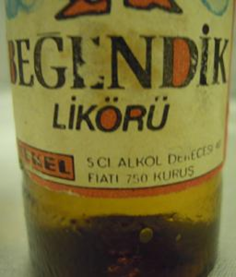 MİNYATÜR İÇKİ ŞİŞESİ KOLEKSİYON BEĞENDİK LİKÖRÜ 5 CL ALKOL DERECESİ 40 % 