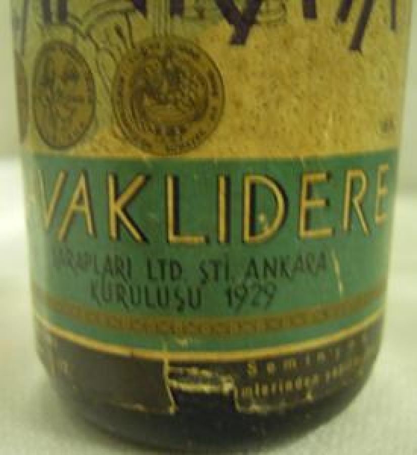 MİNYATÜR İÇKİ ŞİŞESİ KOLEKSİYON ÇANKAYA KAVAKLIDERE ŞARAPLARI LTD. ŞTİ. ANKARA 1929. DERECE 11-12 