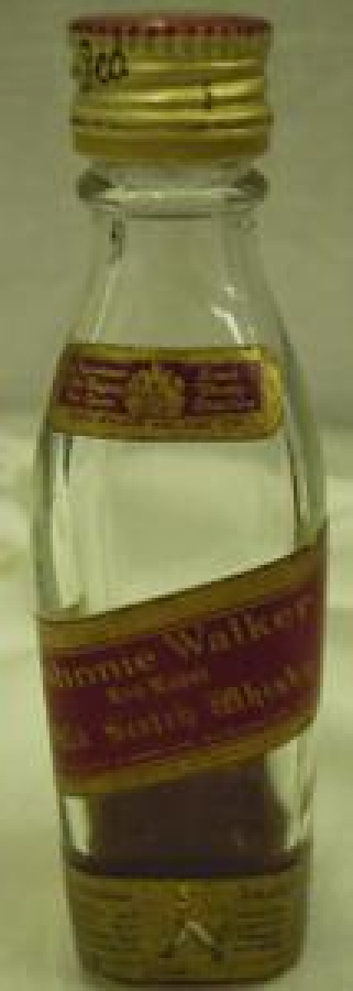 MİNYATÜR İÇKİ ŞİŞESİ KOLEKSİYON JOHNNİE WALKER SYDNEY 1880 PARIS 1885 ADELAIDE 1887 MELBOURNE 1881 DUNEDİN 1899 JAMAICA 1891 KIMBERLEY 1892 BRISBANE 1891 