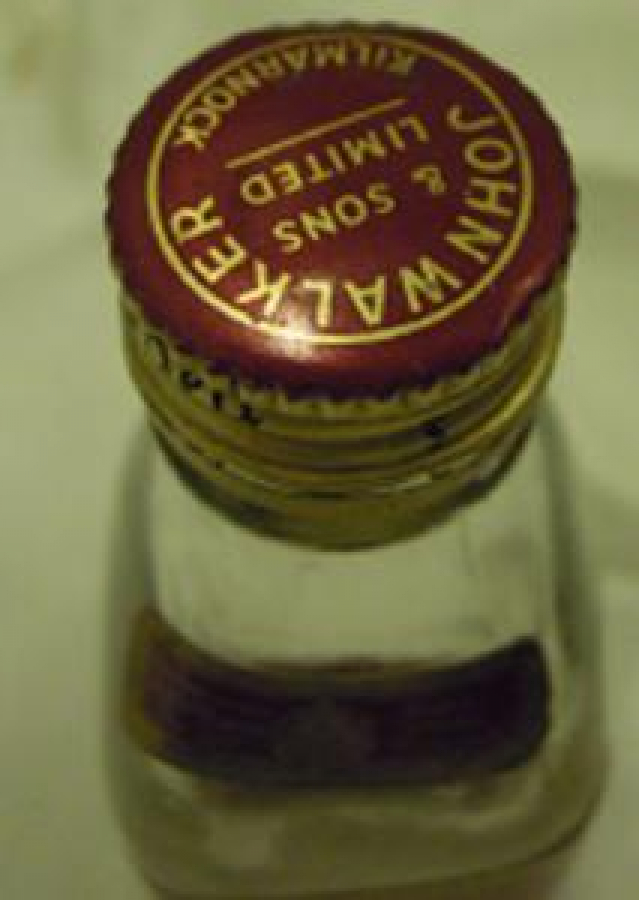 MİNYATÜR İÇKİ ŞİŞESİ KOLEKSİYON JOHNNİE WALKER SYDNEY 1880 PARIS 1885 ADELAIDE 1887 MELBOURNE 1881 DUNEDİN 1899 JAMAICA 1891 KIMBERLEY 1892 BRISBANE 1891 