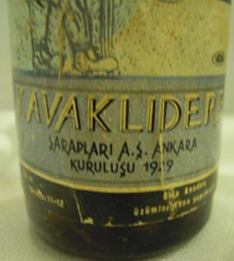 Minyatur Icki Sisesi Koleksiyon Kimiz Kavaklidere Saraplari A S Ankara Kurulusu 1929 Yil 19296 Garaj Antik