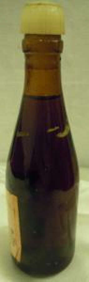 MİNYATÜR İÇKİ ŞİŞESİ KOLEKSİYON PEMBE KÖPÜK KAVAKLIDERE ŞARAPLARI ANONİM ŞİRKETİ ANKARA 1929 70 CL 