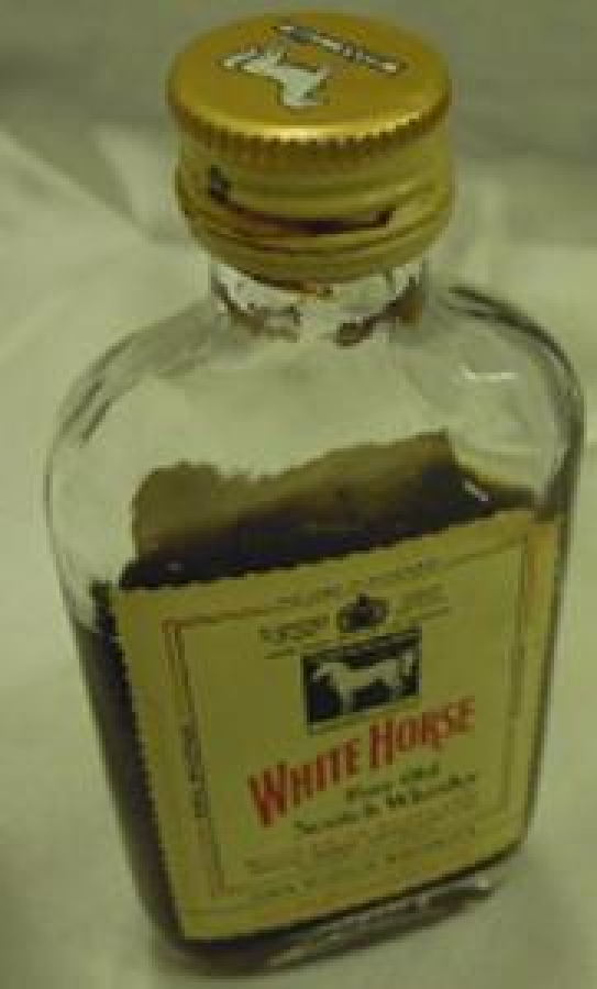 MİNYATÜR İÇKİ ŞİŞESİ KOLEKSİYON WHITE HORSE FİNE OLD SCOTCH WHİSKY 100% SCOTCH WHISKIES 