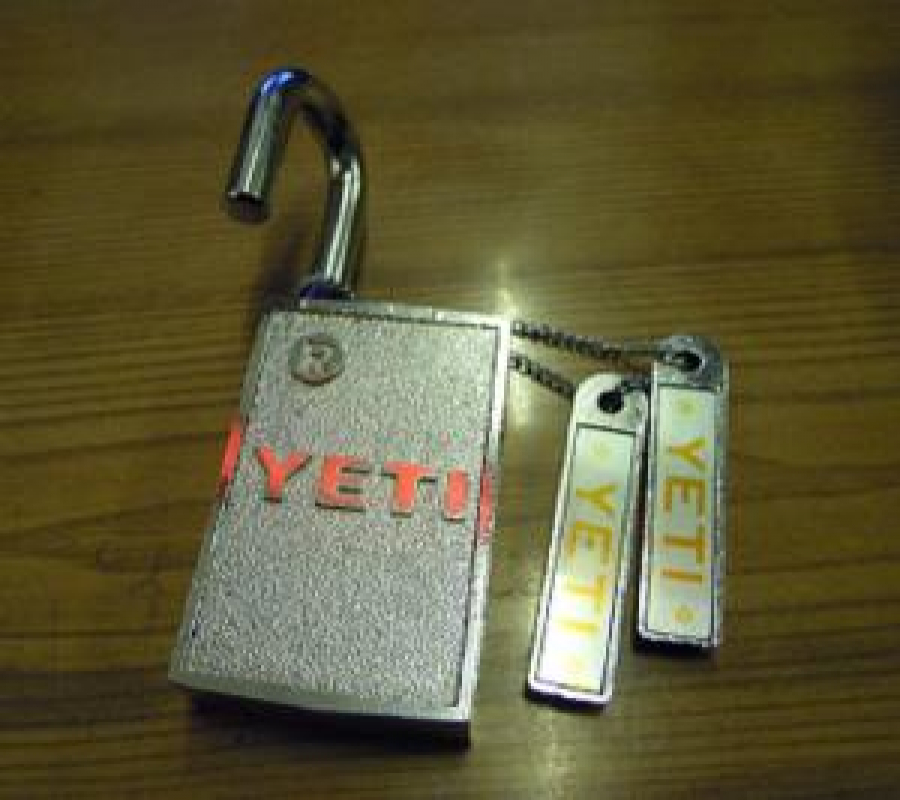 YETİ MIKNATISLI MEKANİK FARKLI ANAHTARLI ASMA KİLİT 