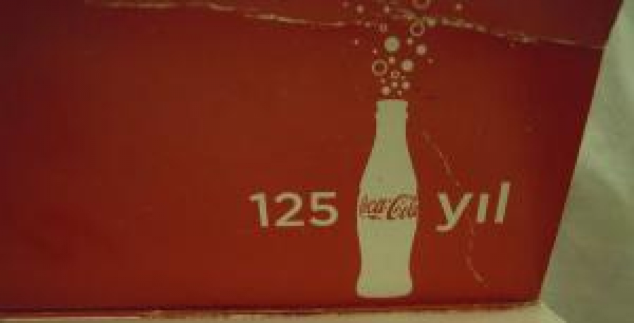 COCA COLA MUTLULUK DOLU 125 YIL ANISINA NOSTALJİK ÜRÜNLER 1899 1900 1915 1957 YILLARIN ANISINA BİRE BİR