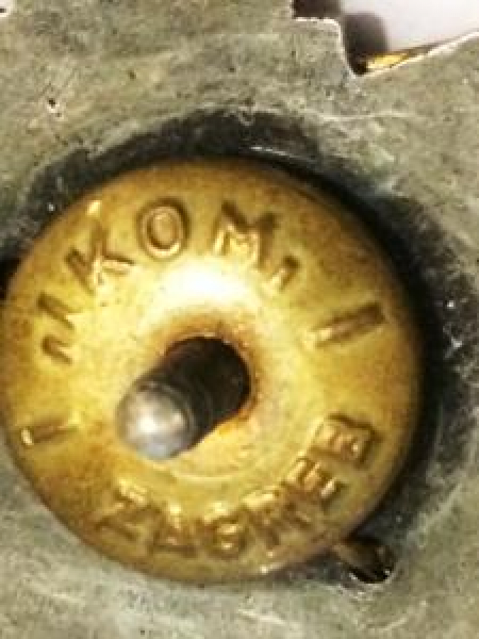 GÜMÜŞ KIRMIZI SICAK MİNELİ ROZET BÜYÜK BOYDA 