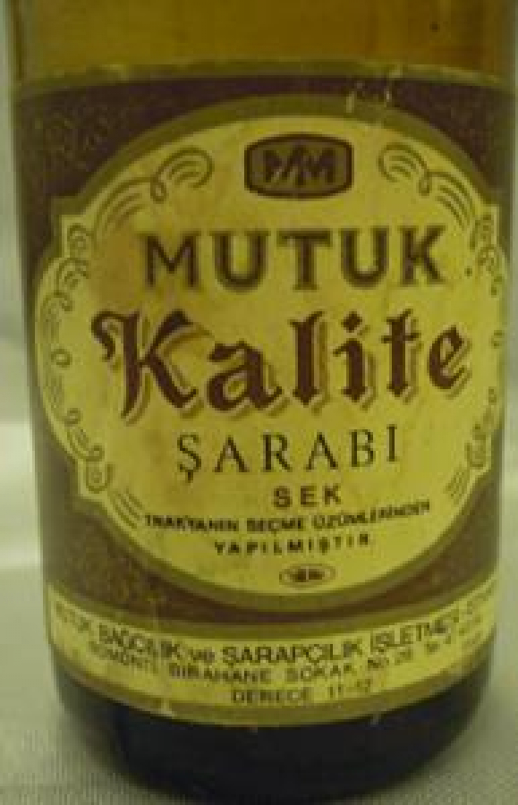 MİNYATÜR İÇKİ ŞİŞESİ KOLEKSİYON MUTUK KALİTE ŞARABI SEK TRAKYANIN SEÇME ÜZÜMLERİNDEN YAPILMIŞTIR 