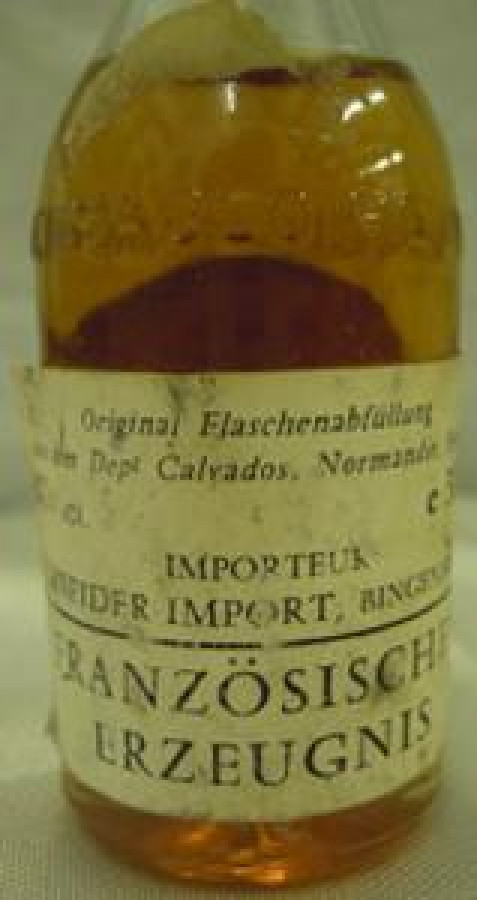 MİNYATÜR İÇKİ ŞİŞESİ KOLEKSİYON PERE MAĞLOİRE ORİJİNAL FLASCHENABFÜLLUNG AUS DEM DERT CALVADOS, NORMANDİE FRANCE. 40 % VOL