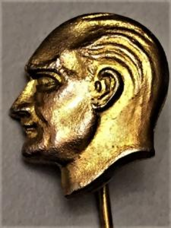 ALTIN KAPLAMA ATATÜRK İĞNELİ YAKA ROZET 1960