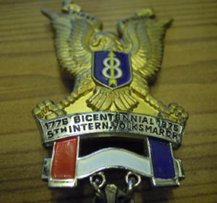 1776 - 1976 BİCENTENNİAL GOLDEN EAGLE PİN FİRST BRİGADE 