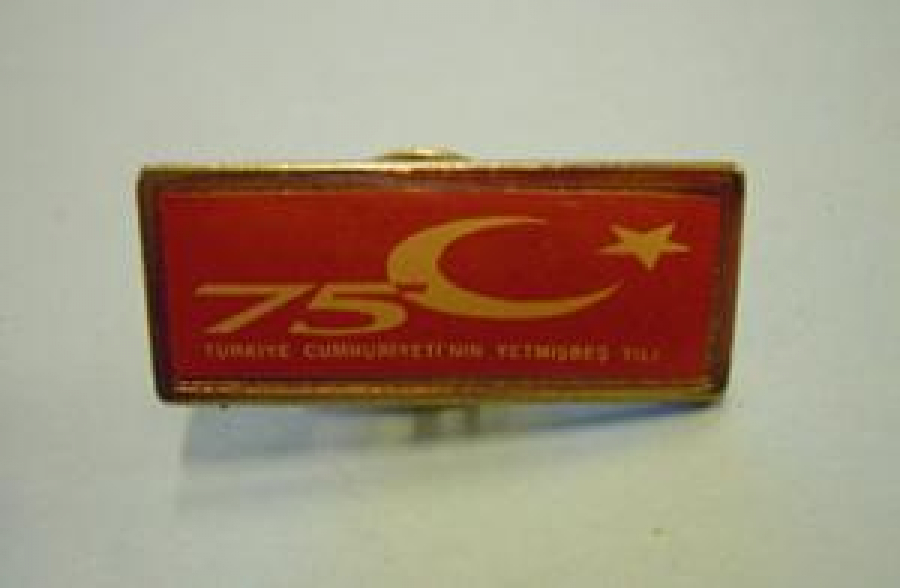 75 TÜRKİYE CUMHURİYETİN YETMİŞ BEŞİN YILI ROZET