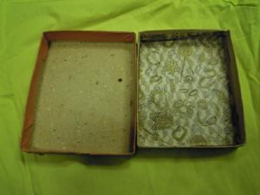 ANİ GÜMÜŞ ÇERÇEVE KUTUSU BOŞ KARTON KUTU