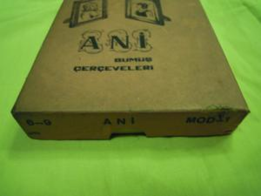 ANİ GÜMÜŞ ÇERÇEVE KUTUSU BOŞ KARTON KUTU