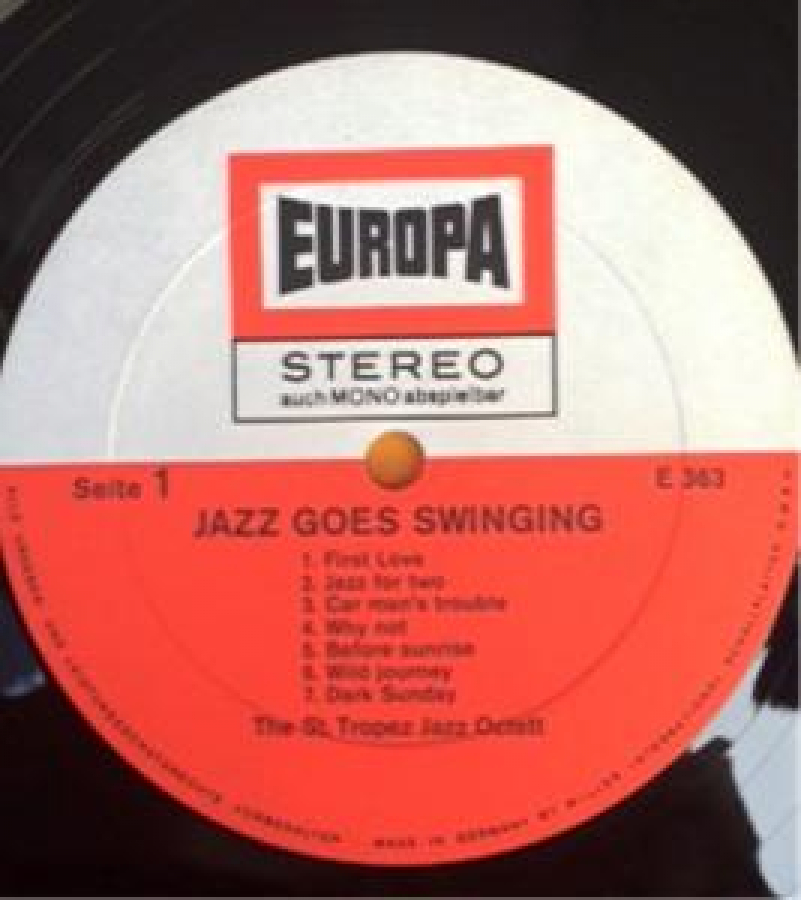 JAZZ COES SWINGING 33 LP UZUN ÇALAR PLAK ORJİNAL KABINDA
