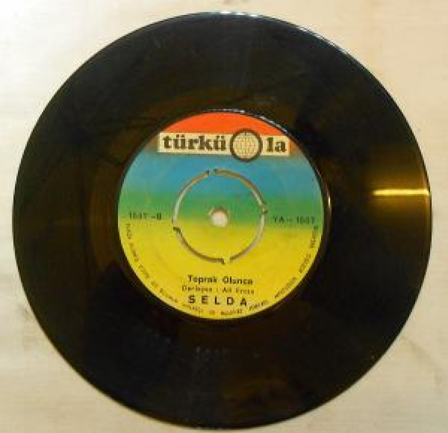 SELDA ÇEMBERİMDE GÜL OYA - TOPRAK OLUNCA 45 LİK YERLİ PLAK 