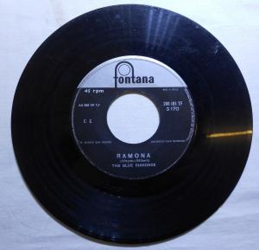 FONTANA RAMONA (WAYNE-GİLBERT) THE BLUE DIAMONDS; ALL OF ME (SİMONS-MARKS)THE BLUE DIAMONDS 45'LİK YABANCI PLAK 
