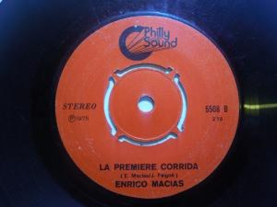 HALLE-LUYA (E.MACİAS /J. DEMARNY) ENRICO MACIAS . LA PREMIERE CORRIDA (E.MACİAS/J.PEİGNE ) ENRICO MACIAS YABANCI PLAK 