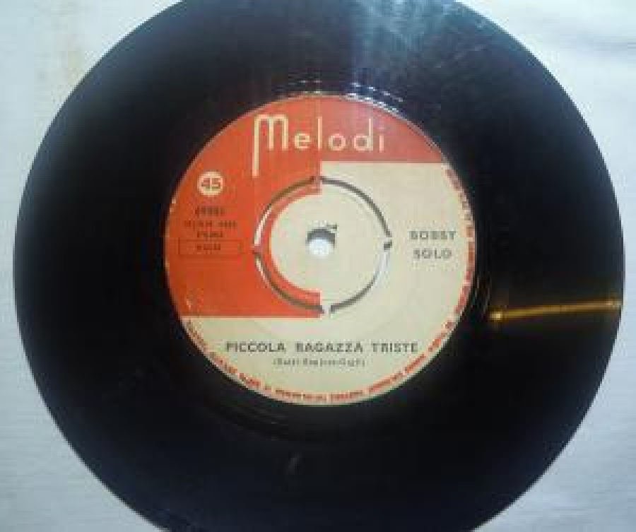 MELODİ PICCOLA RAGAZZA (SATTİ-SANJUST-GİGLİ), ZINGARA (RİCCARDİ-ALBERTELLİ) 45 LİK YABANCI PLAK 