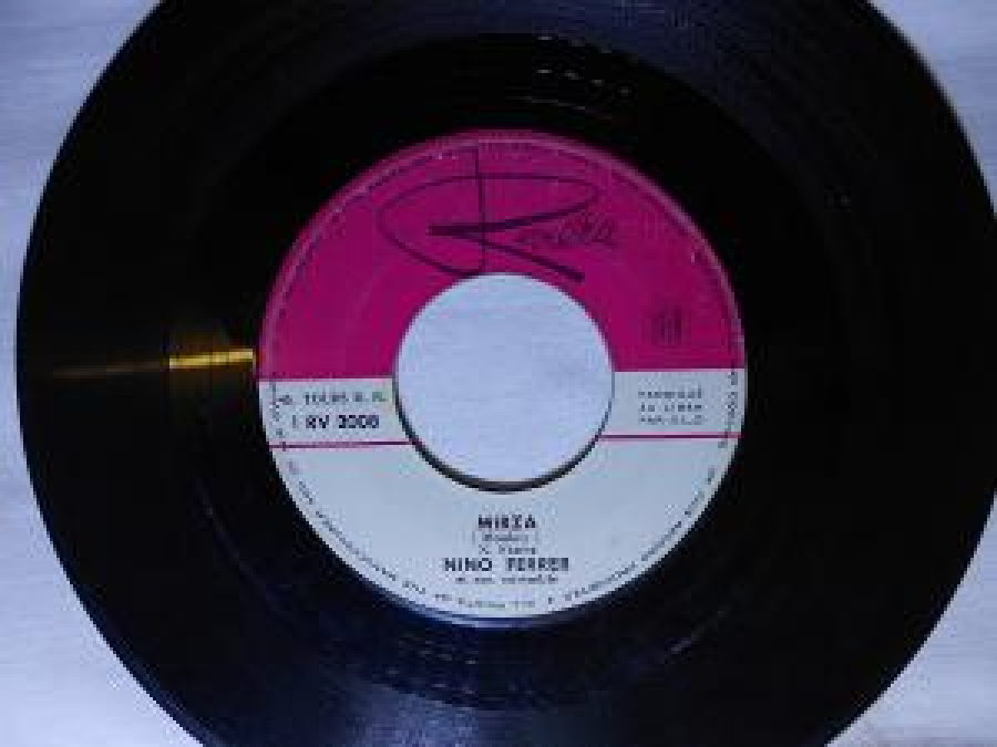 NINO FERRER 2 RV 2008 LES CORNICHONS 45'LİK YABANÇI PLAK 