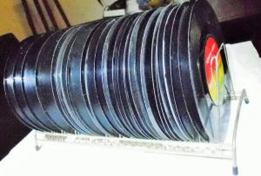 50 ADETLİK 45 LİK PLAK TEŞHİR REYONU METAL DEKORATİF 1960 LAR 