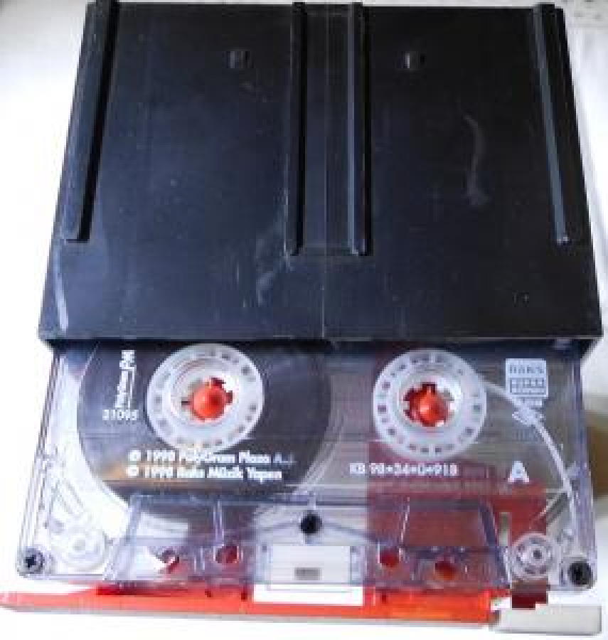 KASET KUTUSU GÖKKUŞAĞI PLASTİK VE KALIP SANAYİ 23 ADET 