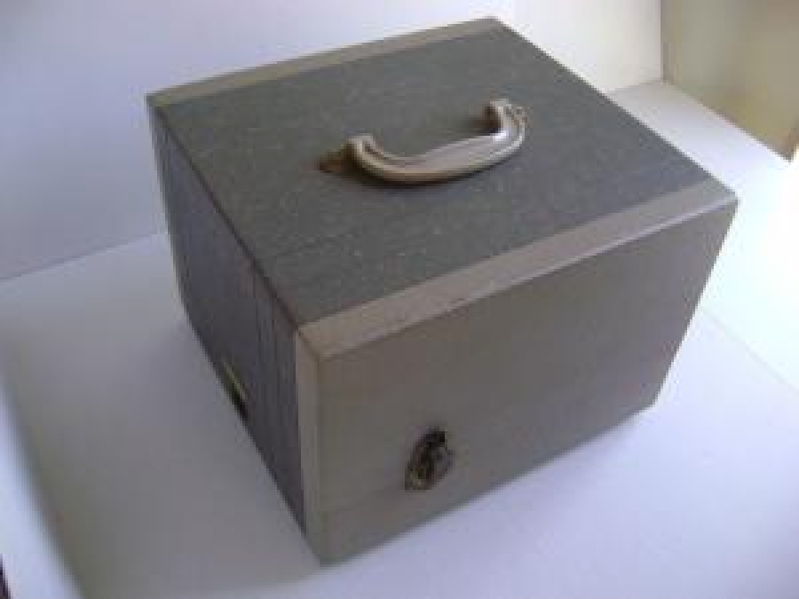 T D C -HEADLİNER 303 KUTULU ELEKTİRİKLİ MEKANİK CALIŞAN SLAYT MAKİNESİ USA