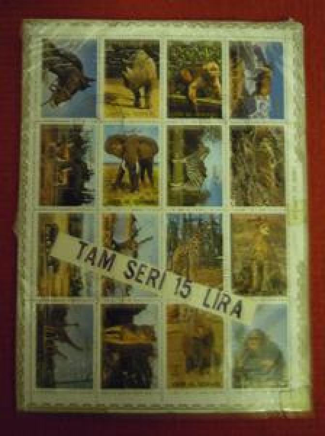 16 ADET KONULU KOLEKSİYON UMM AL QIWAIN PUL 