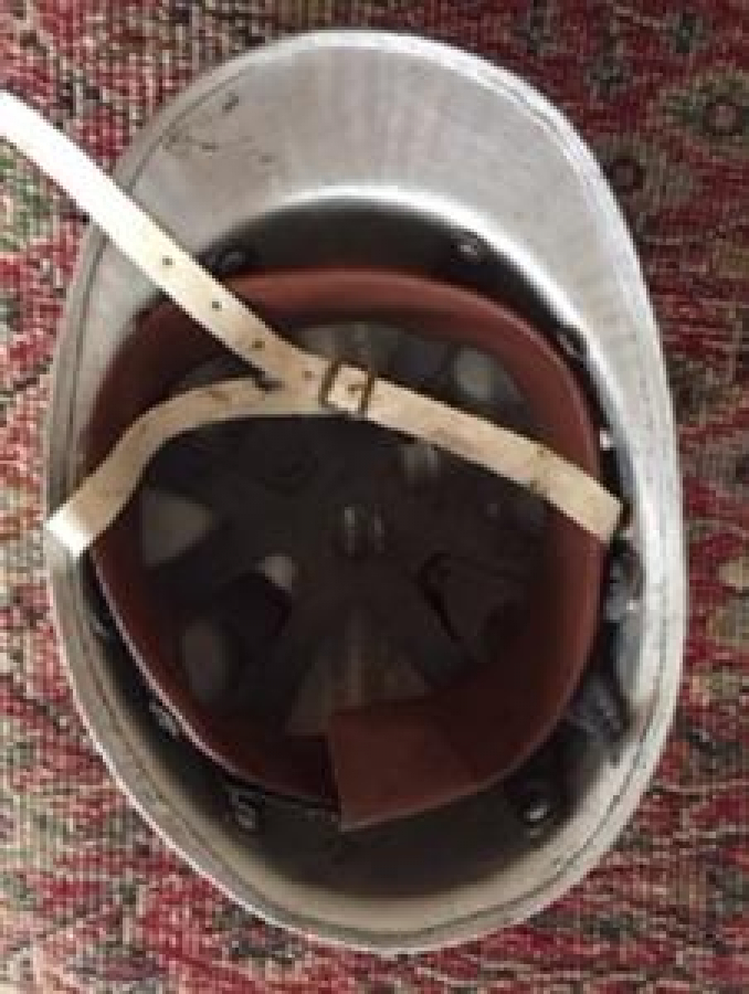 BARET METAL İÇ KORUMA KAYIŞLI ŞAPKA