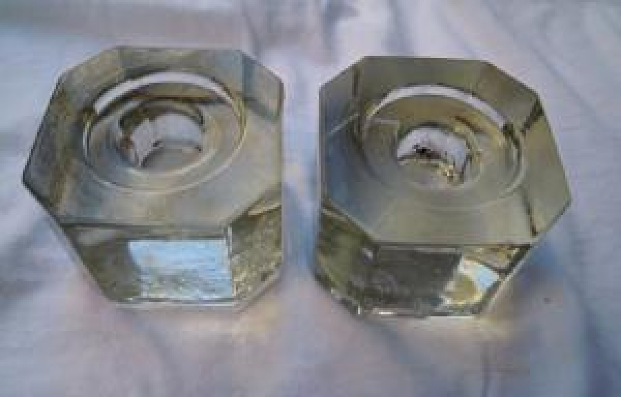 2 ADET CAM MUMLUK VE KAĞIT AĞIRLIĞI 