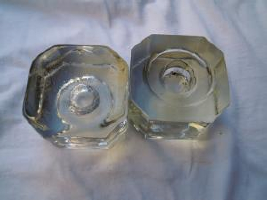 2 ADET CAM MUMLUK VE KAĞIT AĞIRLIĞI 