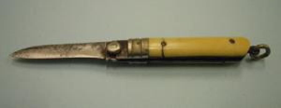 KEMİK SAPLI MİNİ MASKOT ÇAKI