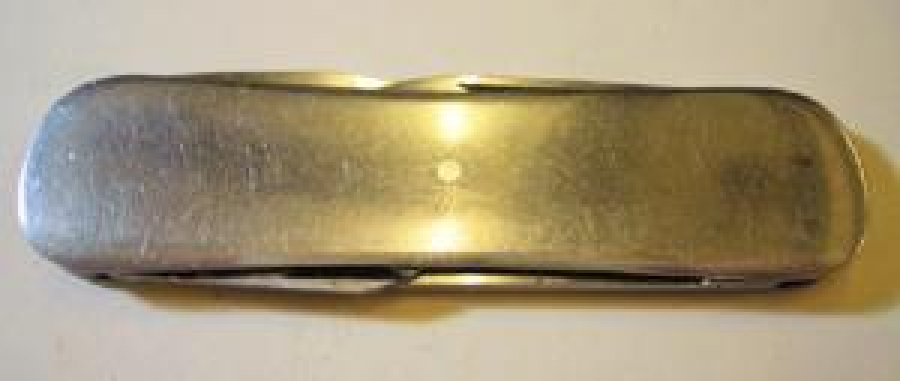 VOLVO MARKA KROM ÇELİK KAB 4 UÇLU  ÇAKI 