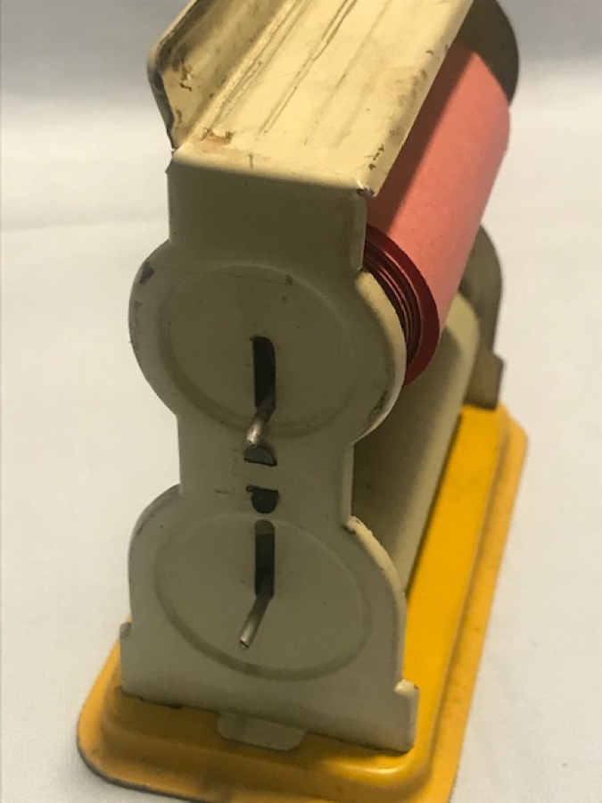 1960 ALMAN TENEKE OYUNCAK İKİ MAKARALI NOT KAGIT TUTACAGI